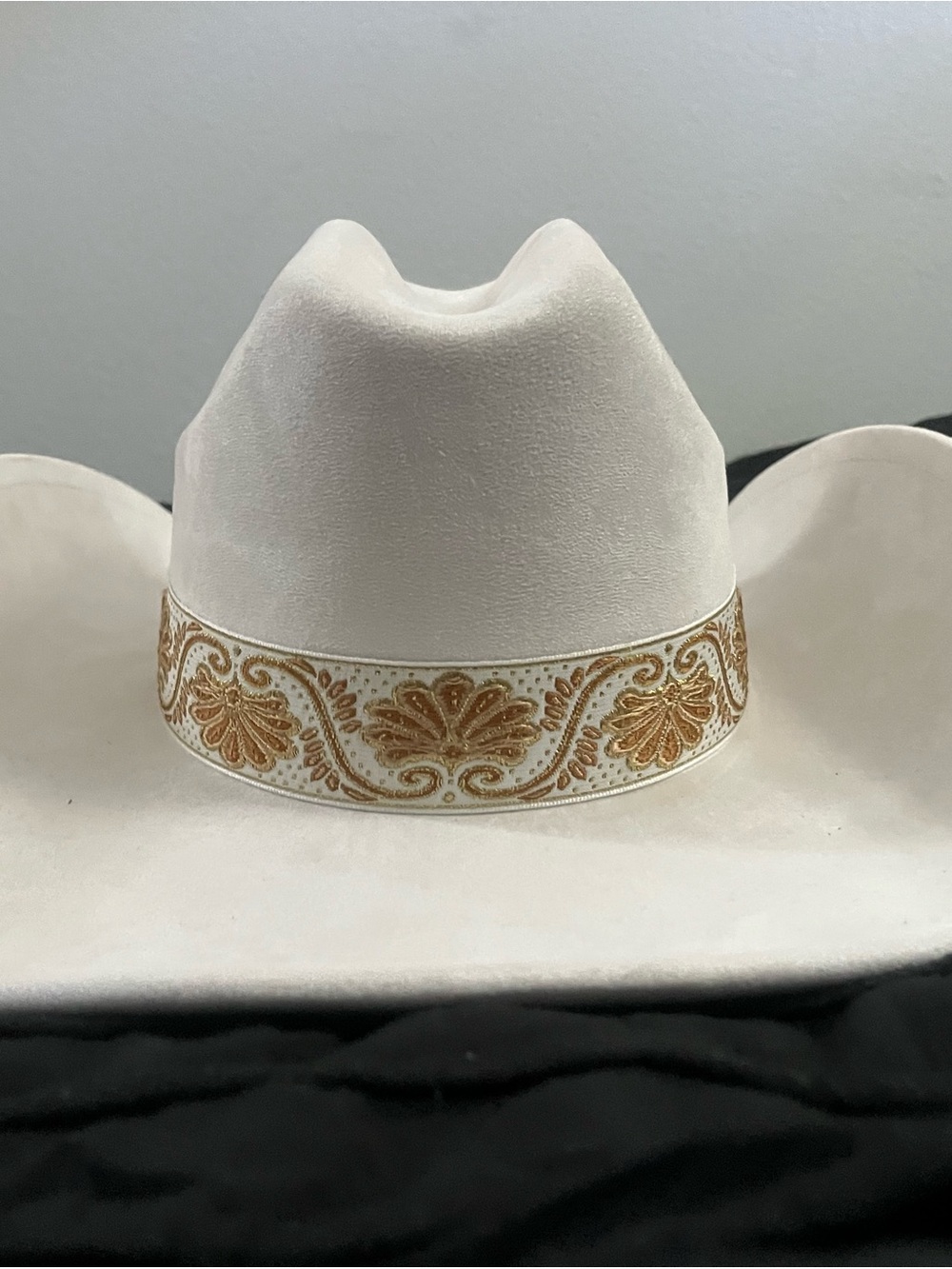 Sister Jane White Felt Western Hat with Gold Embroidered Band